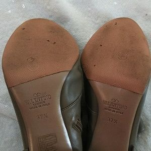 Valentino Shoes - VALENTINO TAUPE GRAY BOW STILETTO BOOT/BOOTIES Valentino Shoes - VALENTINO TAUPE GRAY BOW STILETTO BOOT/BOOTIES